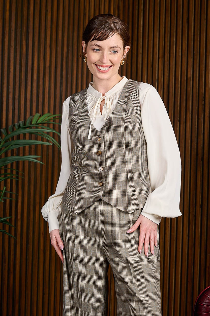 Banned | Bruin geruit dames gilet Selma Prince of Wales