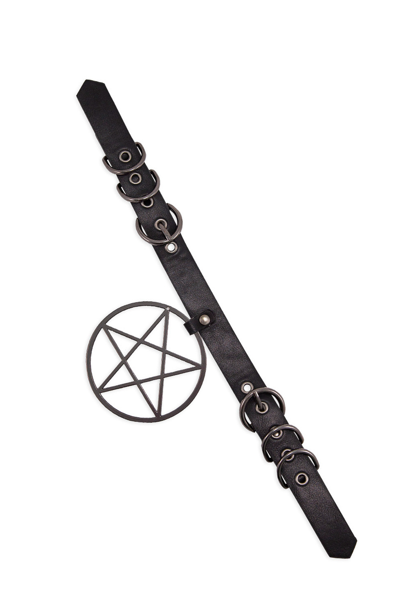 Banned | Enyo riem, zwart met gespen en pentagram