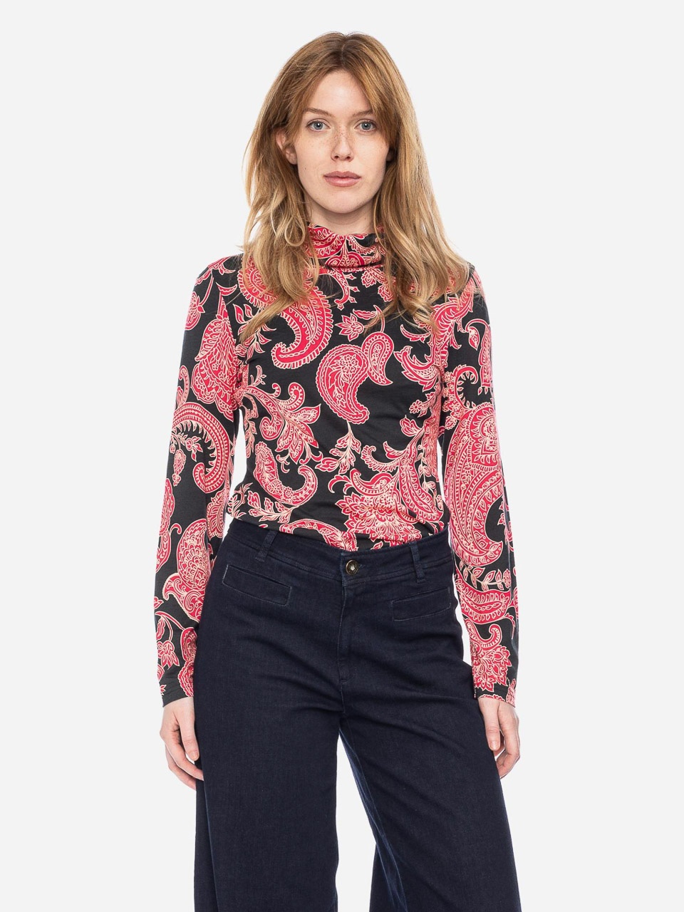 ATO Berlin | Coltruitje Rolli met zwart rode paisley print
