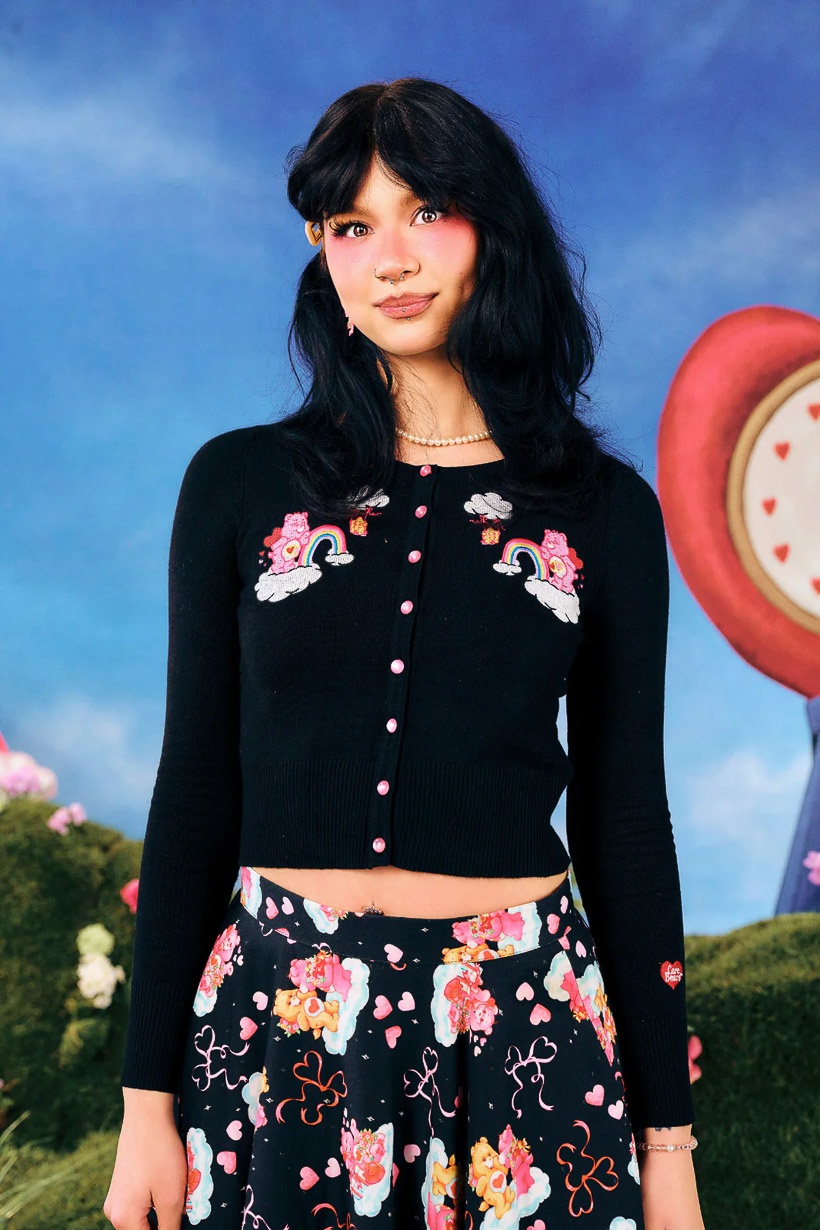 Hell Bunny | Cardigan Love-a-Lot met Care bear borduursels Hell Bunny | Cardigan Love-a-Lot met Care bear borduursels
