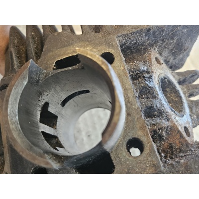 Cilinder A35 origineel Cilinder A35 origineel