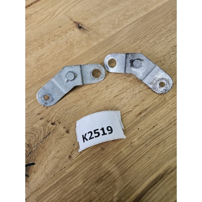 Bevestigingsset koplampspoiler origineel Bevestigingsset koplampspoiler origineel