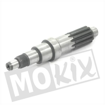 Hoofdas versnellingen in motorblok Foto van Hoofdas versnellingen in motorblok