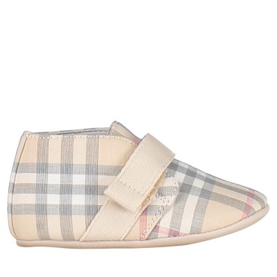 Afbeelding van Burberry 8006418 babyslofjes licht beige