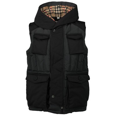 Burberry 8011842 kinder bodywarmer zwart Afbeelding van Burberry 8011842 kinder bodywarmer zwart