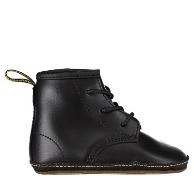 Picture of Dr. Martens 15329001 kids boots black