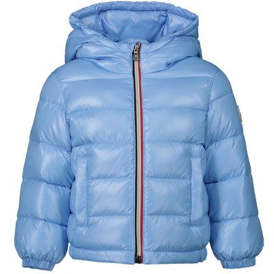 Moncler 4183605 babyjas licht blauw Afbeelding van Moncler 4183605 babyjas licht blauw