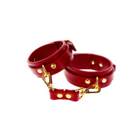Taboom Bondage in Luxury Ankle Cuffs | Rood