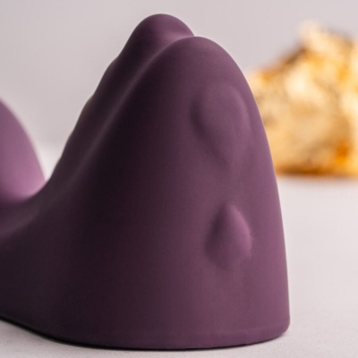 Rocks-Off Ruby Glow Purple Sit-On Vibrator - image 3