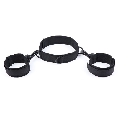 Ohmama Fetish Nylon Collar Handcuffs Set - image 10