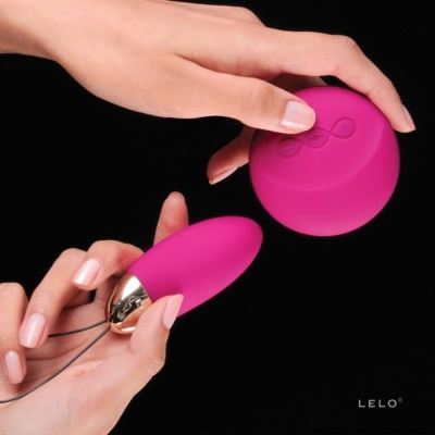 Lelo Lyla 2 Insignia Fuchsia Remote Massager - image 6