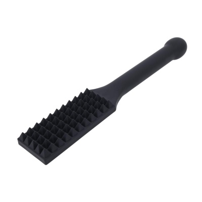 Foto van Sportsheets - Edge Spiked Paddle - Zwart