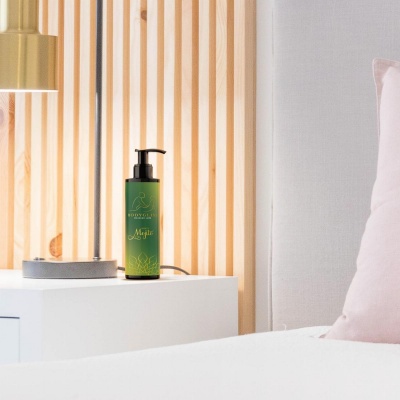 Foto van BodyGliss - Massage Olie en Glijmiddel in 1 Minty Mojito - 150 ml