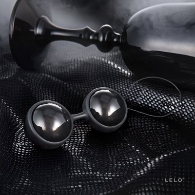 Lelo - Luna Beads Noir Kegel Balls - image 5