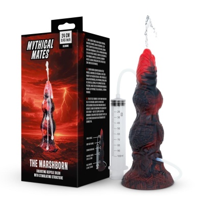 Mythical Mates - The Marshborn Spuitende Dildo - 24 cm Foto van Mythical Mates - The Marshborn Spuitende Dildo - 24 cm