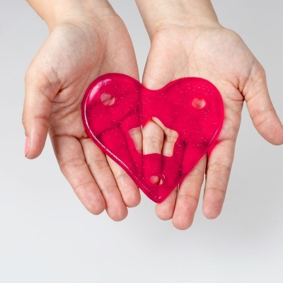 Secret Play Heart-Shaped Strawberry Edible Thong - image 3