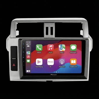 SPH-PF97BT met Toyota Land Cruiser 2014 Montageframe Foto van SPH-PF97BT met Toyota Land Cruiser 2014 Montageframe