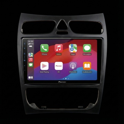 Foto van SPH-PF97BT met Mercedes CLK W209 Montageframe