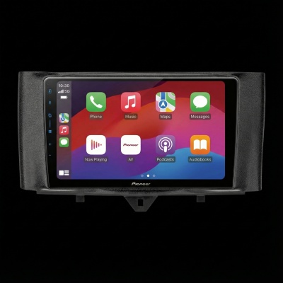 SPH-PF97BT met Smart fortwo 2010 Montageframe Foto van SPH-PF97BT met Smart fortwo 2010 Montageframe