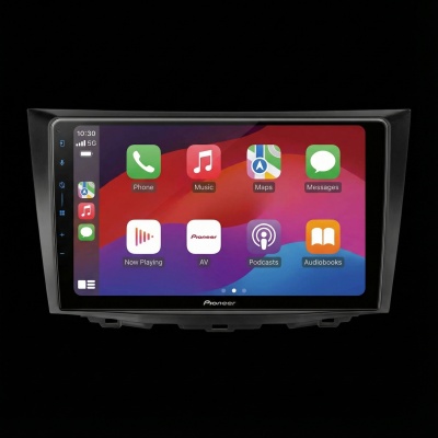 SPH-PF97BT met Suzuki Kizashi 2010 Montageframe Foto van SPH-PF97BT met Suzuki Kizashi 2010 Montageframe