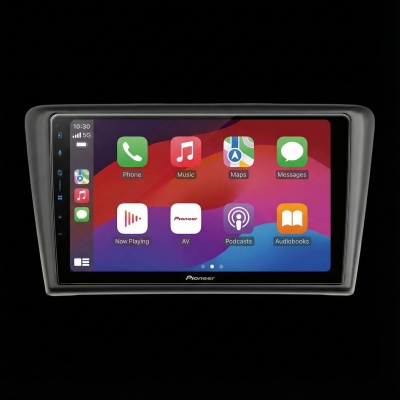 SPH-PF97BT met Škoda Rapid Spaceback 2014 Montageframe Foto van SPH-PF97BT met Škoda Rapid Spaceback 2014 Montageframe