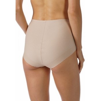 mey corrigerend broekje comfortabel gemaakt