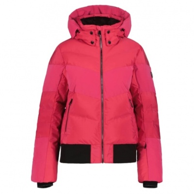 Luhta Sarvisoaivi skijas