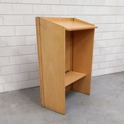 Lessenaar opvouwbaar, blank gelakt Lessenaar opvouwbaar, blank gelakt