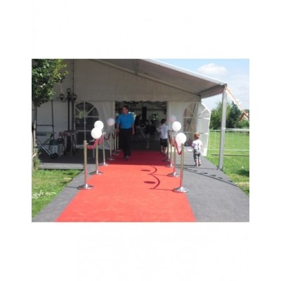 Rode loper 5 meter bij 1 meter Rode loper 5 meter bij 1 meter