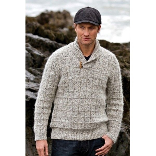 Fisherman out of Ireland Marble Shawl Collar Foto van Fisherman out of Ireland Marble Shawl Collar