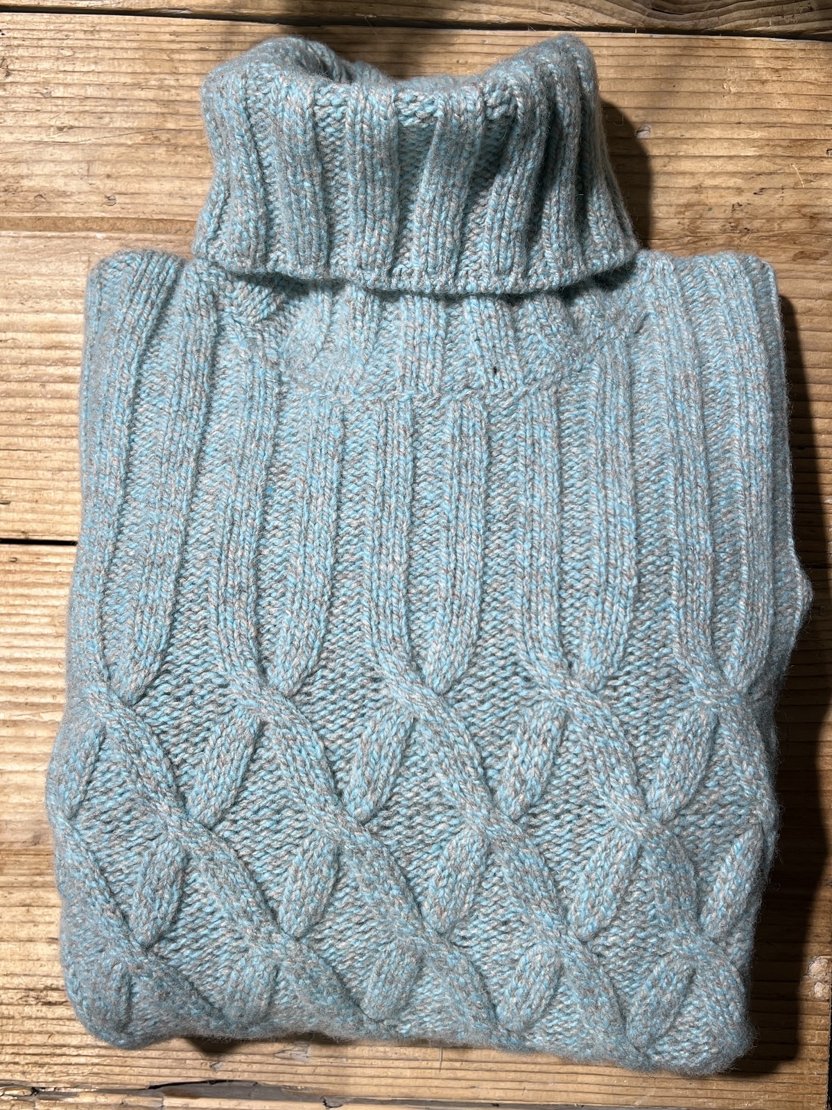 Fisherman out of Ireland Criss Cross Kabel Coltrui Seastone Fisherman out of Ireland Criss Cross Kabel Coltrui Seastone