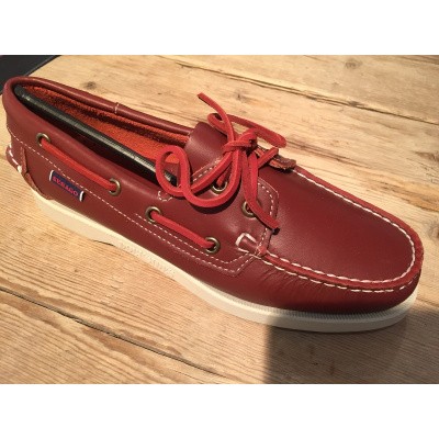 Foto van Sebago Dockside Portland rood