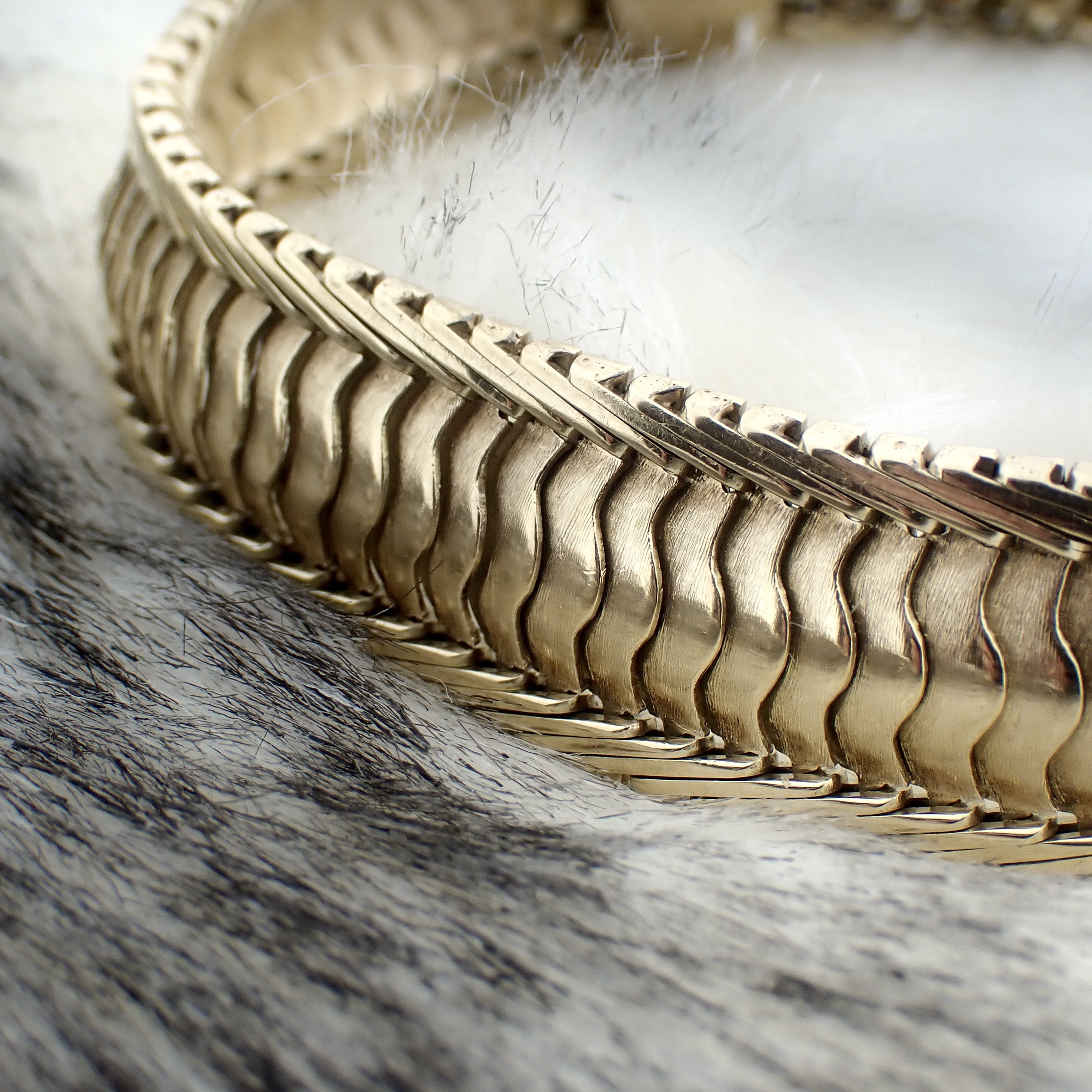 https://afosto-cdn-01.afosto.com/te24c/product/1487809466-juweelwinkel_31_3_22_209.jpg