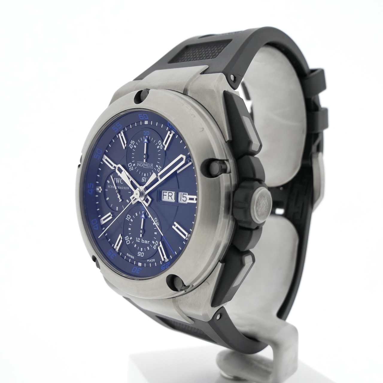 https://afosto-cdn-01.afosto.com/te24c/product/1572624680-iwc-ingenieur-double-chronograph-iw376501-6.jpg