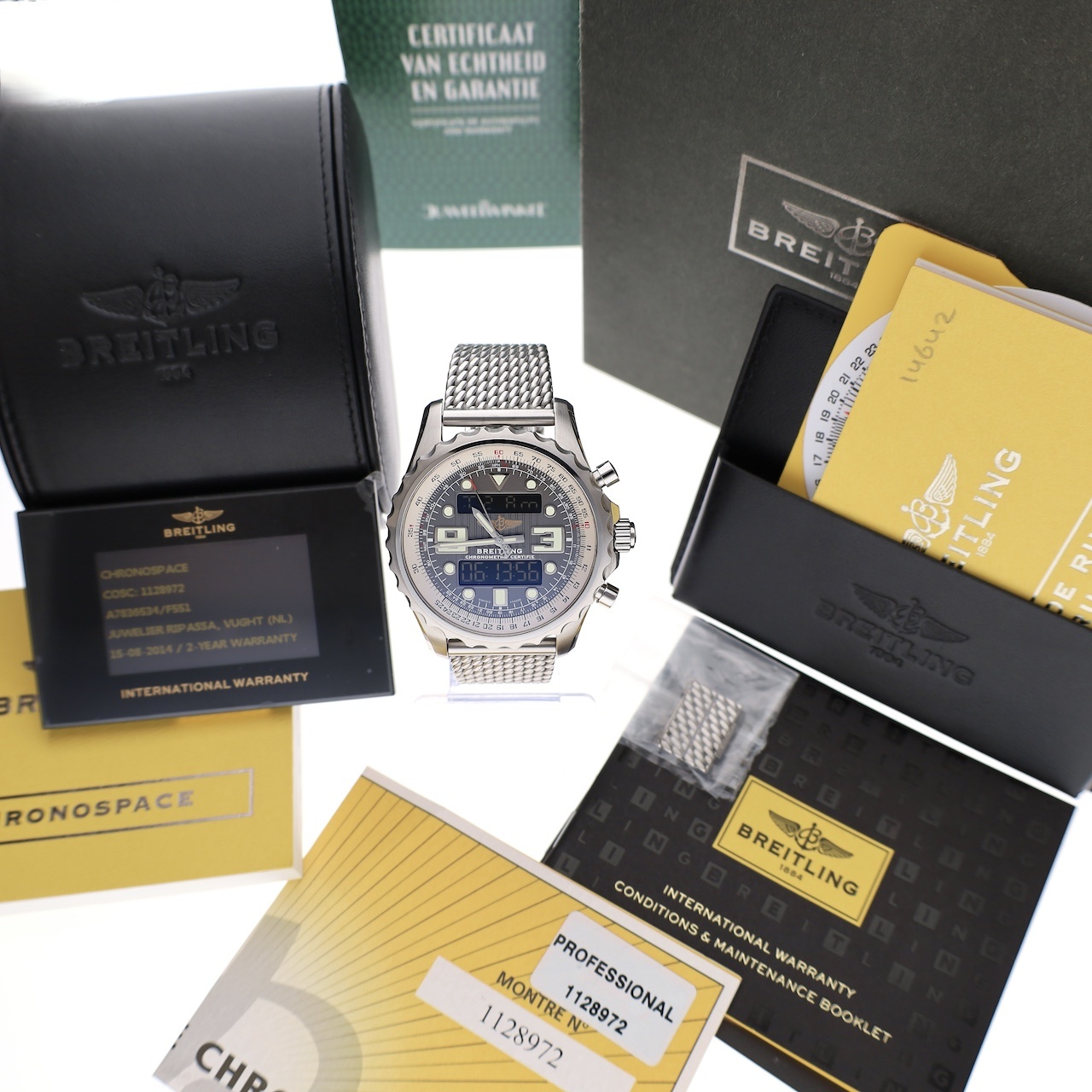 https://afosto-cdn-01.afosto.com/te24c/product/1647580281-breitling-professional-chronospace-a78362-grey-22.jpg
