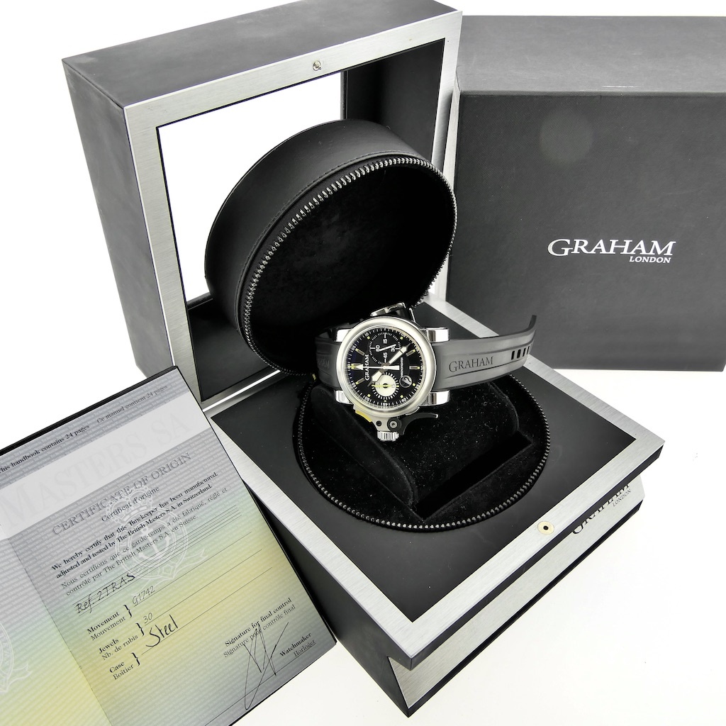 https://afosto-cdn-01.afosto.com/te24c/product/2217448834-graham-chronofighter-trigger-256-2tras-00018.jpg