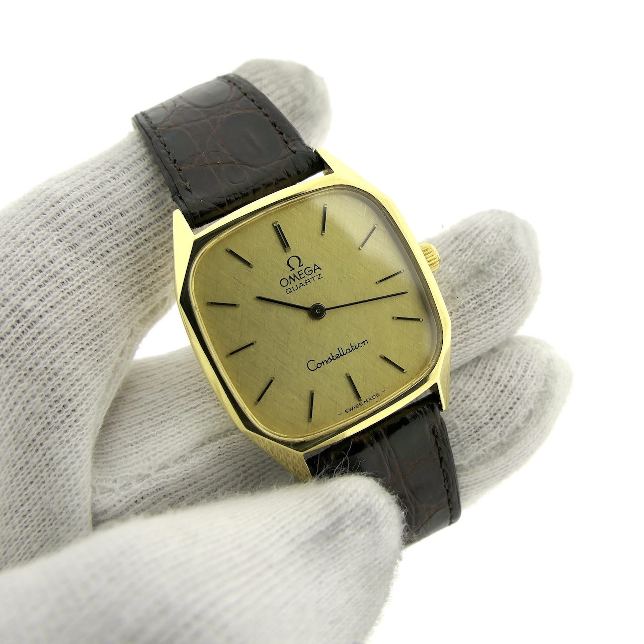 https://afosto-cdn-01.afosto.com/te24c/product/2244481189-omega-constellation-18k.-quartz-1910014-00007.jpg