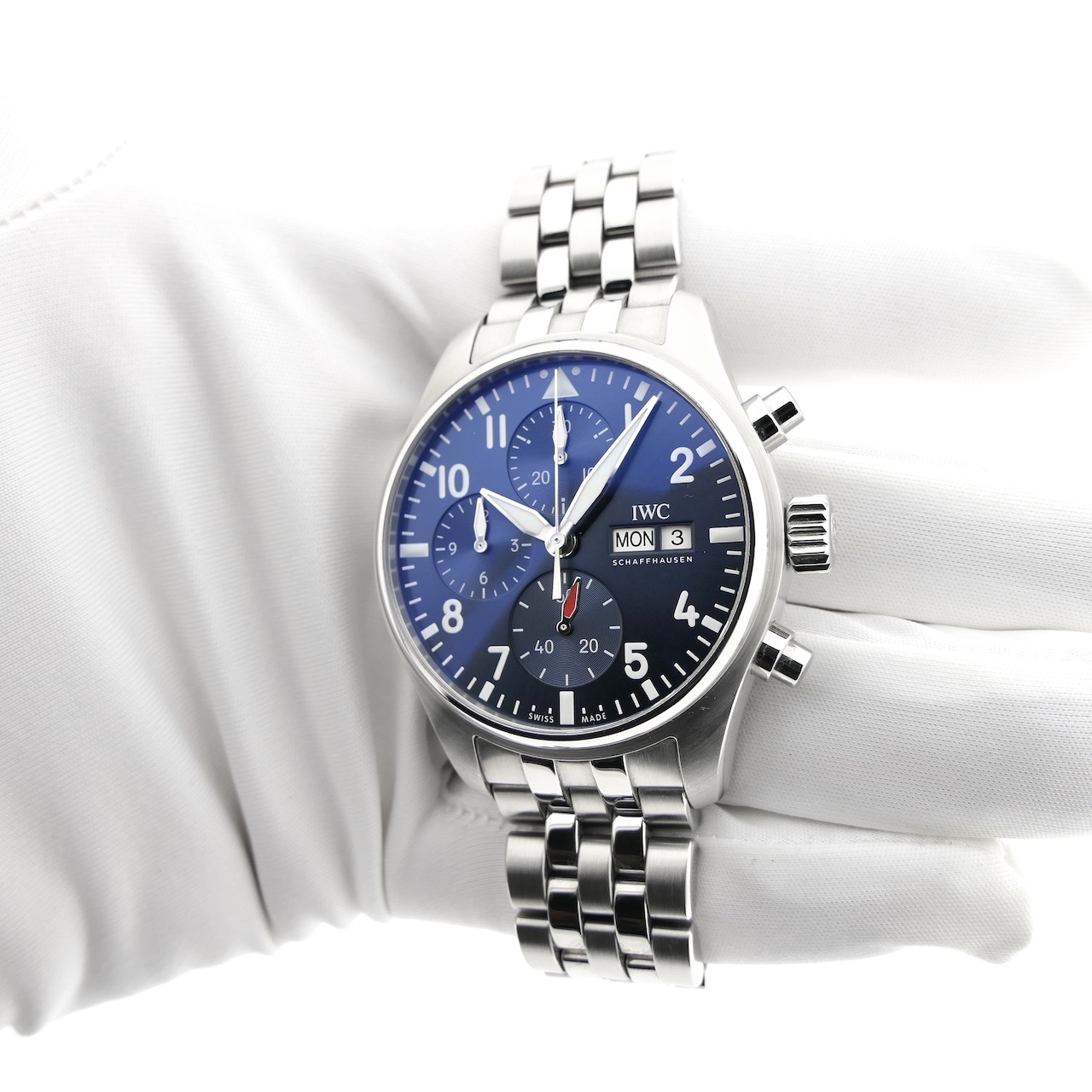 https://afosto-cdn-01.afosto.com/te24c/product/2449014542-iwc-pilots-chronograph-iw388102-10.jpg