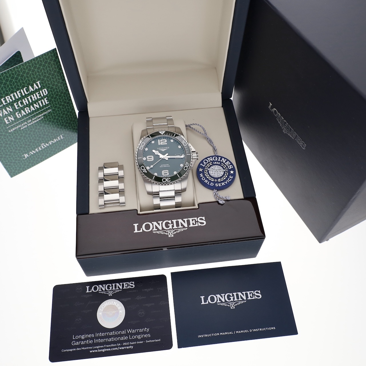 https://afosto-cdn-01.afosto.com/te24c/product/2499439838-longines-hydro-conquest-green-l37814066-16-1.jpg