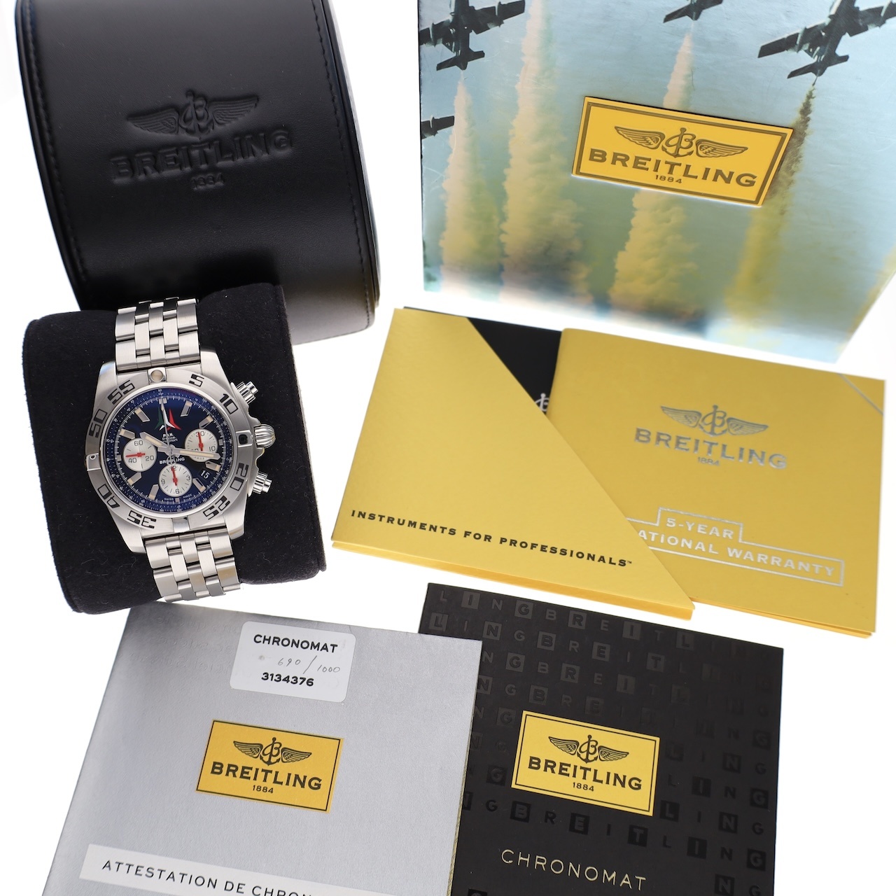 https://afosto-cdn-01.afosto.com/te24c/product/2651411775-breitling-breitling-chronomat-44-frecce-tricolori-world-limited-1000-pieces-a013bftps-21.jpg