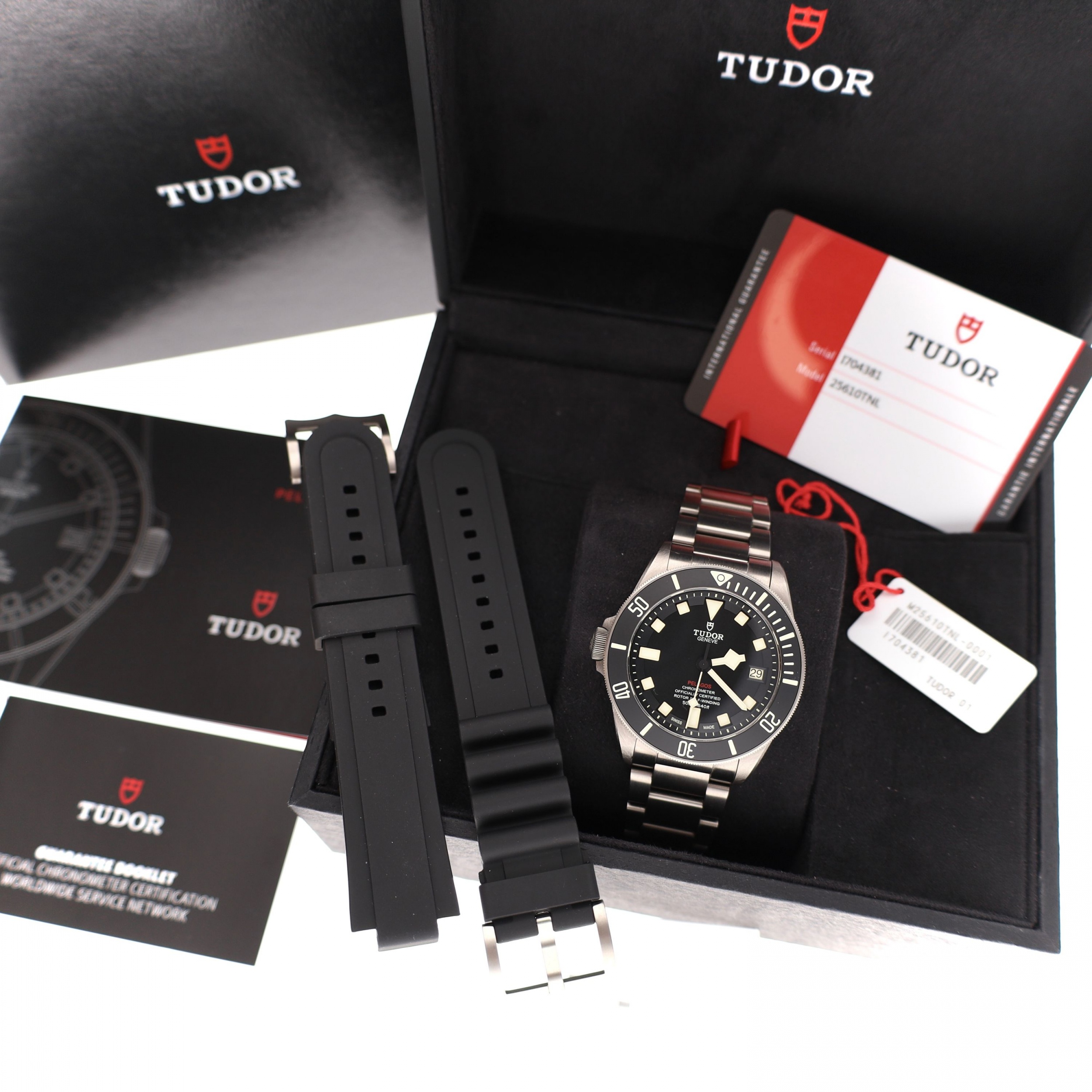 Agrandir l'image de Tudor Black Bay LHD M25610TNL-0001; Automatisch Heren Horloge https://afosto-cdn-01.afosto.com/te24c/product/2914121569-image.jpg