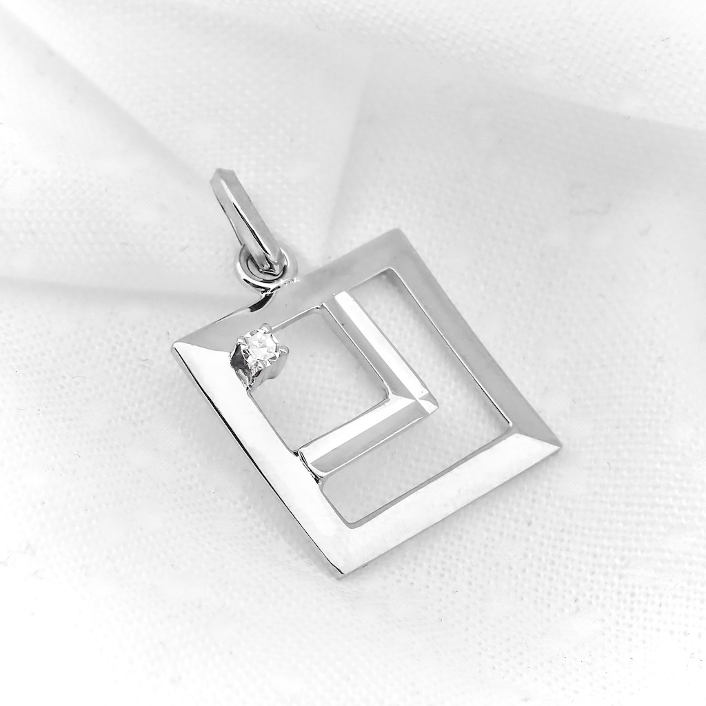 https://afosto-cdn-01.afosto.com/te24c/product/3374120139-juweelwinkel_23_08_22_40.jpg