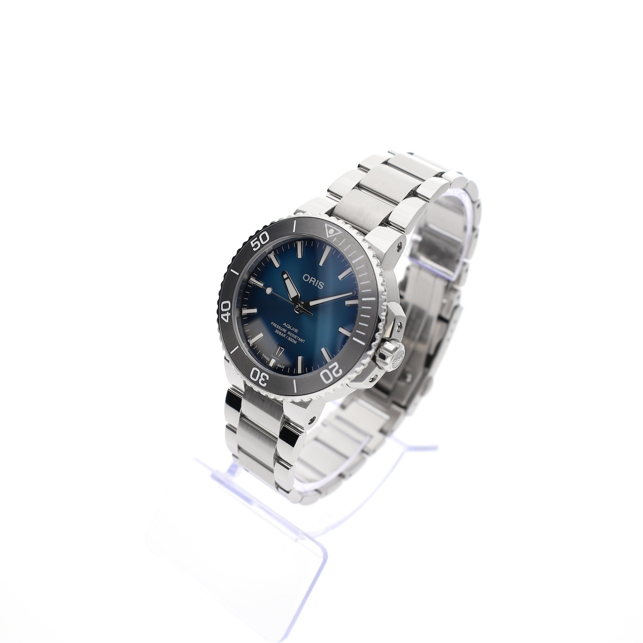 https://afosto-cdn-01.afosto.com/te24c/product/5624136200-oris-aquis-date-tungsten-0173377324155-4.jpg
