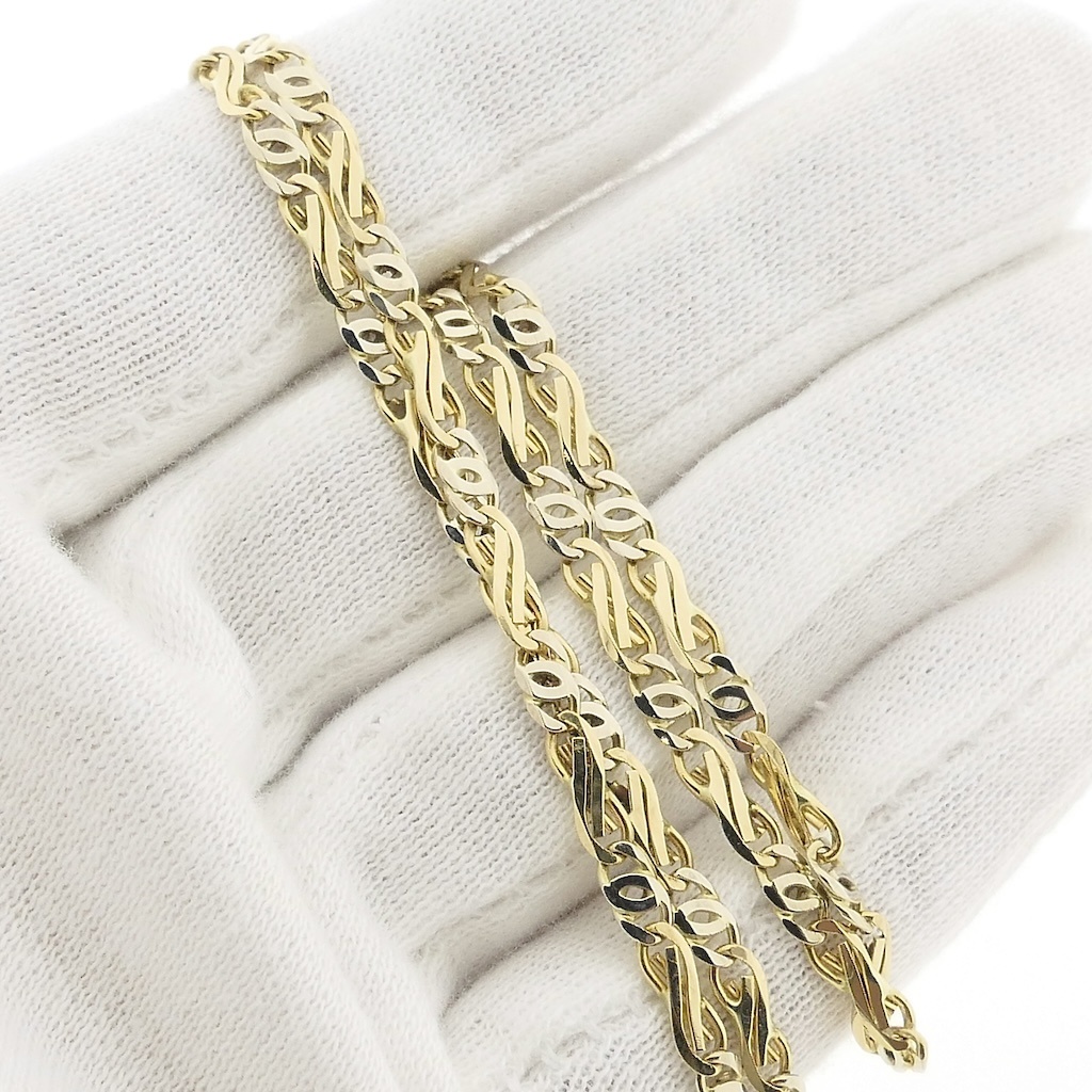https://afosto-cdn-01.afosto.com/te24c/product/8283625360-juweelwinkel_30_04_24_158.jpg