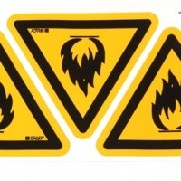 Waarschuwingssticker Waarschuwing voor brandgevaarlijke stoffen