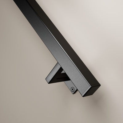 Foto van Stalen trapleuning – Urban line – Vierkant 30x30 mm – Inclusief leuninghouders – Zwart RAL 9005