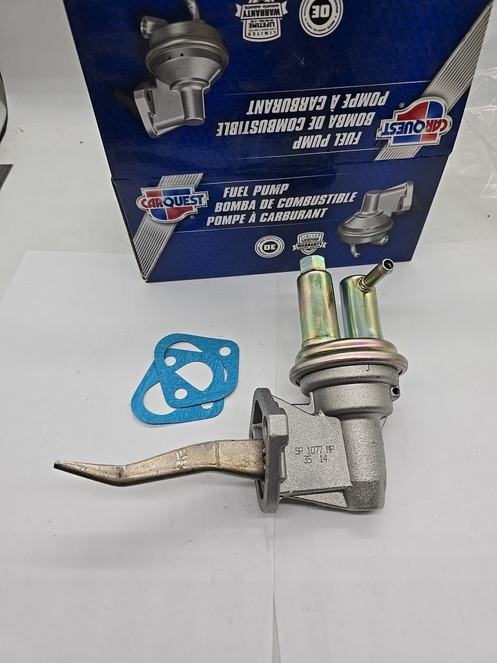 Benzinepomp AMC V8 70-77